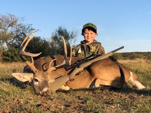 Cash G. With his 8 Point Buck!