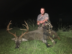 Bobby Guillory with his 139 Inch 9 Point taken with a bow.