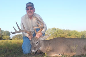 146 inch 12 point buck taken by Bill Whiteley.