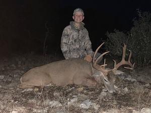 156 Inch 10 point buck taken by Bryce Melichar!